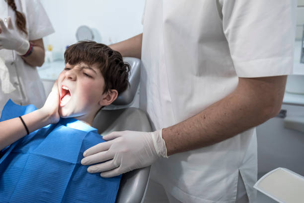 Best Orthodontic Emergency Dentist in Farmer City, IL